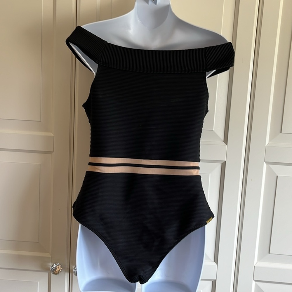 Body Glove Scandal Vice One Piece Off the Shoulder Black Size Large. Beach Wear - Picture 9 of 17